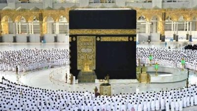 وفقا لدرجة السفر ومدة الإقامة.. أرخص رحلات العمرة 2024