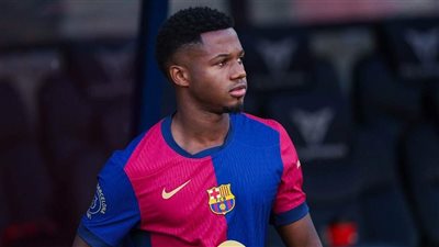 ضربة جديدة للبلوجرانا.. برشلونة يعلن إصابة أنسو فاتي ويحدد مدة غيابه