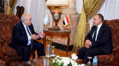 وزير الخارجية المصري يعرب عن قلقه من تدهور الأوضاع الإنسانية فى السودان