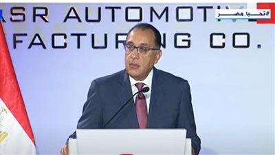 شاهد الآن.. جولة تفقدية لرئيس الوزراء داخل مصنع النصر للسيارات بعد عودته للإنتاج (بث مباشر)