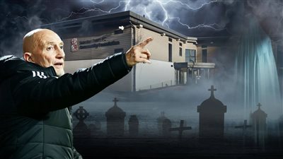 بجوار مقبرة قديمة.. ملعب تدريب 