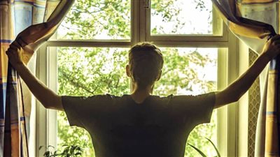 فوائد الاستيقاظ مبكرا للدماغ.. 4 منافع مذهلة للصحة النفسية 