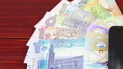 سعر الدينار الكويتي في السوق السوداء كم؟