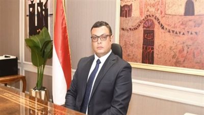 وزير الإسكان المصري يصل مدينة العلمين لتفقد المشروعات التنموية بالساحل الشمالي الغربي