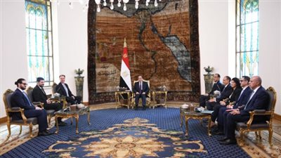 الرئيس عبدالفتاح السيسى يستقبل رئيس المنتدى الاقتصادى العالمى