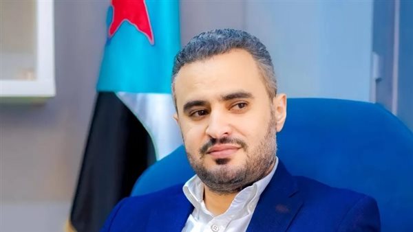 تحت قيادة عبدالعزيز الشيخ.. كيف لعبت “قناة عدن المستقلة ” دورًا محوريًا في النضال الوطني الجنوبي؟ تحت قيادة عبدالعزيز الشيخ.. كيف لعبت “قناة عدن المستقلة ” دورًا محوريًا في النضال الوطني الجنوبي؟