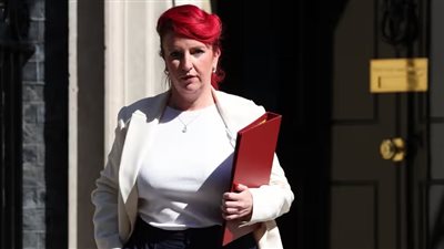 استقالة وزيرة النقل البريطانية