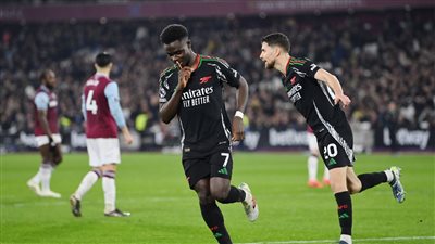 أرسنال يرتقي لوصافة الدوري الإنجليزي بخماسية مثيرة في شباك وست هام