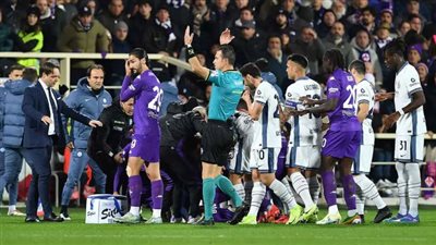 إلغاء مباراة إنتر ميلان وفيورنتينا بالدوري الإيطالي بعد سقوط إدواردو بوف