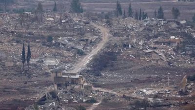 وسائل إعلام: فريق مراقبة وقف إطلاق النار وصل لبنان ليباشر عمله 