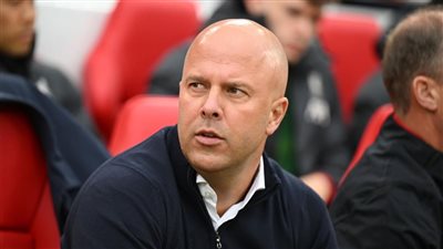 سلوت: الاعتماد على محمد صلاح كثيرًا أمر خطير.. والمباريات القادمة كلها صعبة