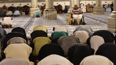 كيفية صلاة الجماعة