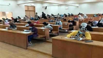 موعد بدء الفصل الدراسي الثاني 2025 بالجامعات.. خريطة العام