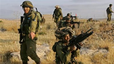 موقع ذا إنترسبت الأمريكي: الجيش الإسرائيلي يتحرك داخل سوريا بعد سقوط نظام الأسد 