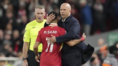 سلوت: المنافسة بين اللاعبين صحية وأحاول التدوير بينهم.. لكن هذا الأمر لا يشمل صلاح