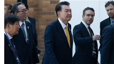 مشرعون في كوريا الجنوبية يطالبون بعزل الرئيس 