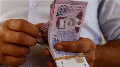 سعر الليرة السورية تراجعه اليوم الثلاثاء 10-12-2024 في البنوك السورية