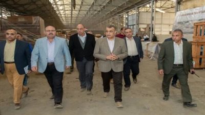 وزير الإنتاج الحربي يتفقد 