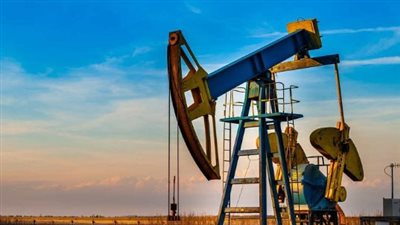 ارتفاع أسعار النفط وخام برنت يسجل 76 دولارًا للبرميل 