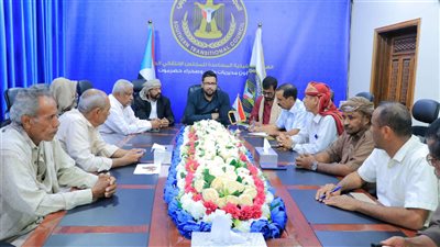 فريق التواصل وتعزيز الوعي السياسي يؤكد أهمية الدور الذي لعبه الشهداء في مسيرة نضال جنوب اليمن