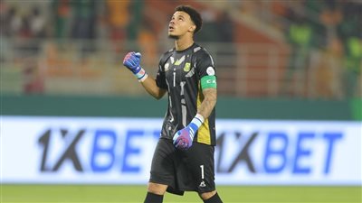 ويليامز يتوج بجائزتي أفضل لاعب وحارس داخل قارة إفريقيا 2024