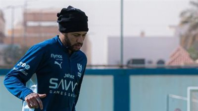 نيمار يعود لتدريبات الهلال الجماعية بعد غياب 45 يومًا (صور)