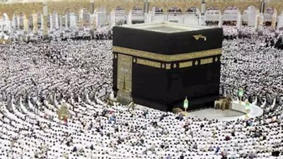 الاقتصادية والخمس نجوم.. أسعار عمرة رجب 2025