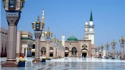 متى صلاة الظهر في المدينة؟