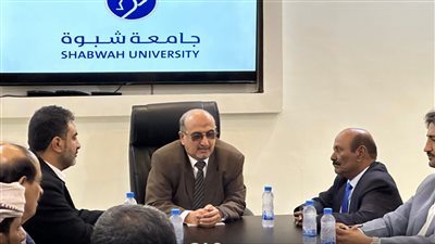 فريق التواصل وتعزيز الوعي السياسي للمجلس الانتقالي الجنوبي باليمن يلتقي برئاسة جامعة شبوة (صور)