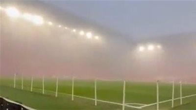 ضباب ليفربول يهدد إقامة مباراة الريدز وليستر سيتي في الدوري الإنجليزي