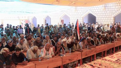 فريق التواصل بالمجلس الانتقالي الجنوبي باليمن يعقد لقاءً موسعًا مع قيادة المجلس والسلطة المحلية ووجهاء مديرية حبان 