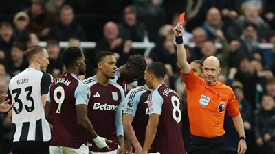 عقوبة جديدة منتظرة بعد الإيقاف.. الاتحاد الإنجليزي يتهم نجم أستون فيلا بـ سوء السلوك