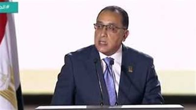 بدء اجتماع الحكومة المصرية الأسبوعى ويعقبه مؤتمر صحفى لـ 