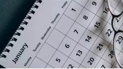 إجازات شهر يناير 2025 بالمواعيد