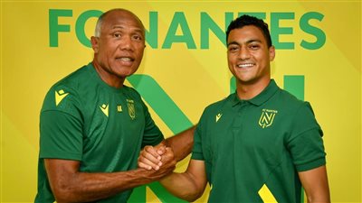 مدرب نانت الفرنسي ينهي مؤتمره الصحفي في دقيقتين فقط.. لهذا السبب