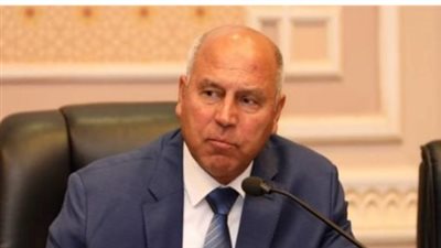 اليوم.. وزير الصناعة يلتقى المستثمرين الصناعيين بالقليوبية لحل مشاكلهم