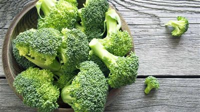  6 أطعمة لعلاج الإمساك بسرعة في المنزل 