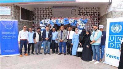 تدشين مشروع تركيب أنظمة الطاقة الشمسية بعدد من مدارس خورمكسر 