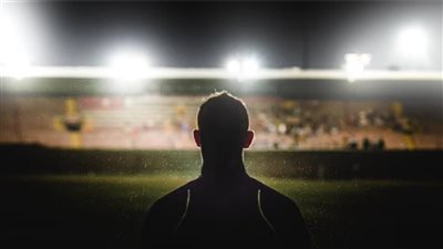 اتهام لاعب في الدوري الإنجليزي بـ4 قضايا اعتداء جنسي.. والشرطة تتحرك