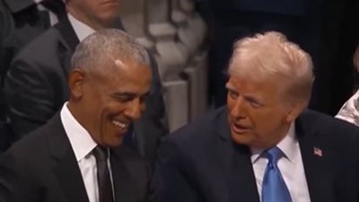  ماذا قال ترامب لأوباما في جنازة جيمي كارتر؟