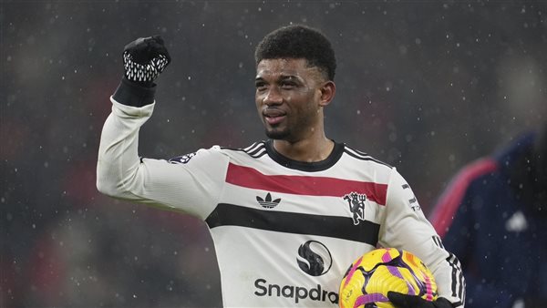 رسميا.. مانشستر يونايتد يعلن تجديد عقد أمادو ديالو