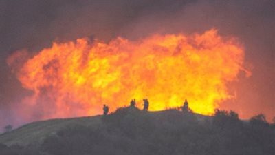 إسرائيل تستنجد بأوروبا للسيطرة على حرائق الغابات غرب القدس