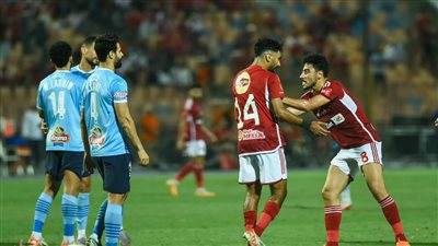 بطل تاريخي ومفاجأة.. الكاف يشيد بقطبي الكرة المصرية الأهلي وبيراميدز بدوري أبطال إفريقيا