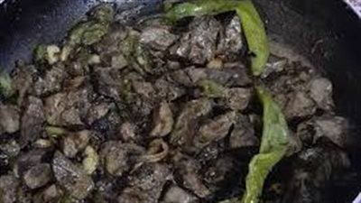 طريقة عمل الكبدة بالبصل والثوم