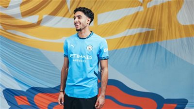 جنسيته الكندية وسر الرقم 7 وإلهام صلاح.. مانشستر سيتي يكشف حقائق مثيرة عن عمر مرموش