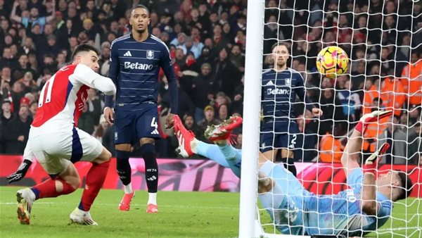 أرسنال يتعثر أمام أستون فيلا في مواجهة مثيرة بالدوري الإنجليزي