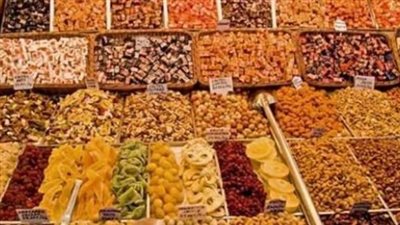 أسعار ياميش رمضان 2025.. يتراوح سعر البلح ما بين 18 إلى 60 جنيهًا