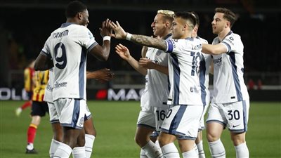 إنتر ميلان يكتسح ليتشي برباعية ويقترب من صدارة الدوري الإيطالي