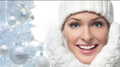 كيفية العناية بالبشرة في الشتاء.. 7 خطوات تضمن الترطيب الدائم