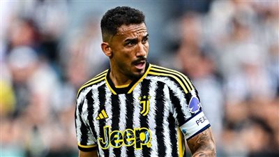 رسميا.. يوفنتوس يعلن رحيل لاعبه البرازيلي دانيلو